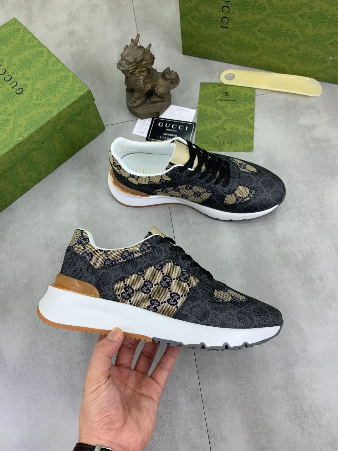 Men's shoes 💰P440💰[New model]🆘 The latest model from Gucci GUCCI official website🎁Classic casual and fashionable men's shoes👟Best model💥The version is simple and elegant, exclusive for trendy men. Unique official website latest brand elements👑Gucci original decoration, fashionable and generous, original soft calfskin fabric➕Comfortable soft first-layer pigskin lining ✅The official website specifies the wear-resistant casual outsole, the classic model is taken in real life🎬Color: 3️⃣colors available😍Number: 38-44